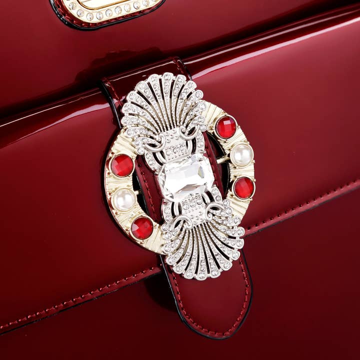 Brangio (Italy) Company Inc. - Wholesale Luggage - Brangio Italy Regal Lionhead Carry-On Spinner Suitcase