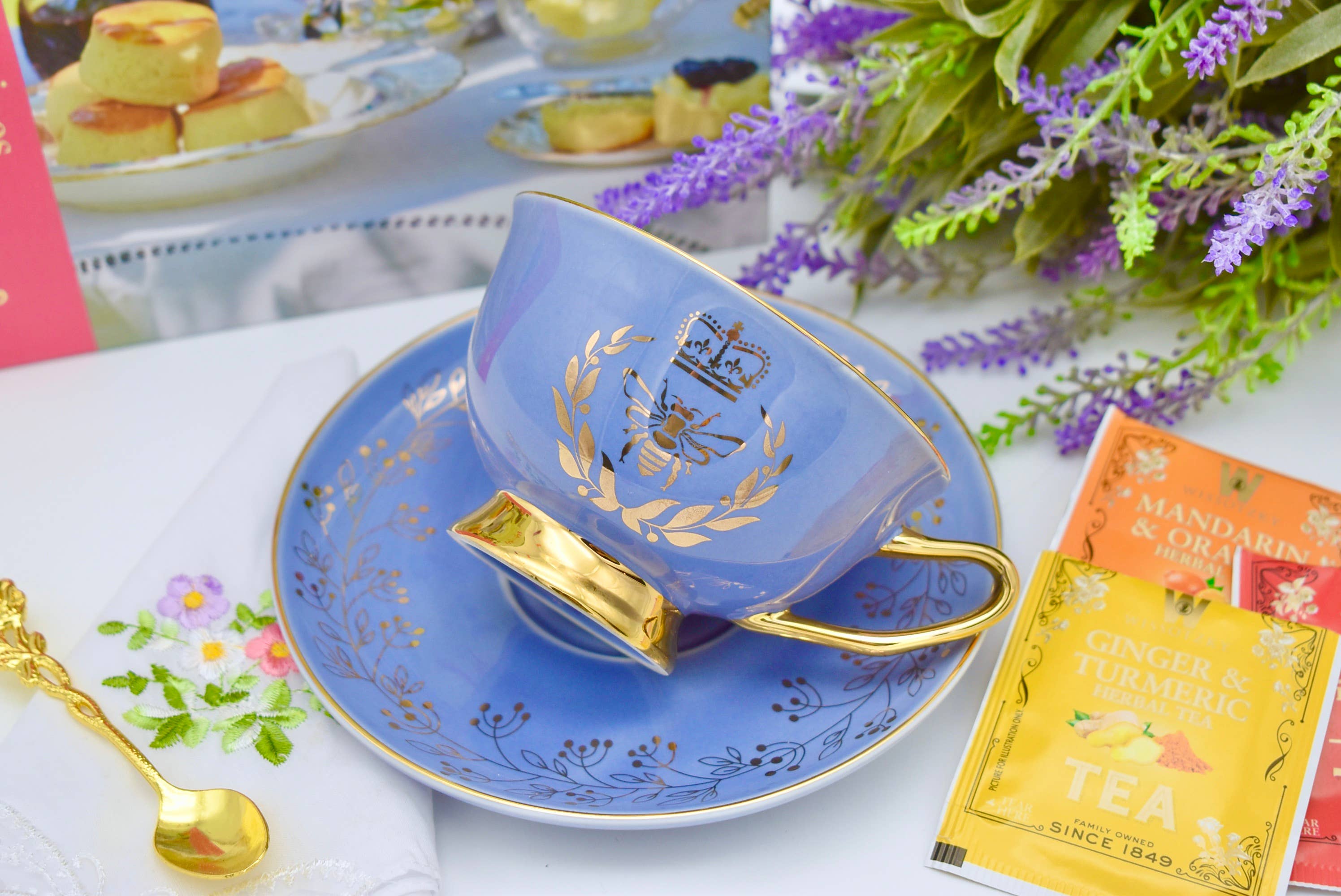 All Little Cute Things - Wholesale Tea Set - Regency Golden Bee Lavender with Gold Teacup and Saucer7