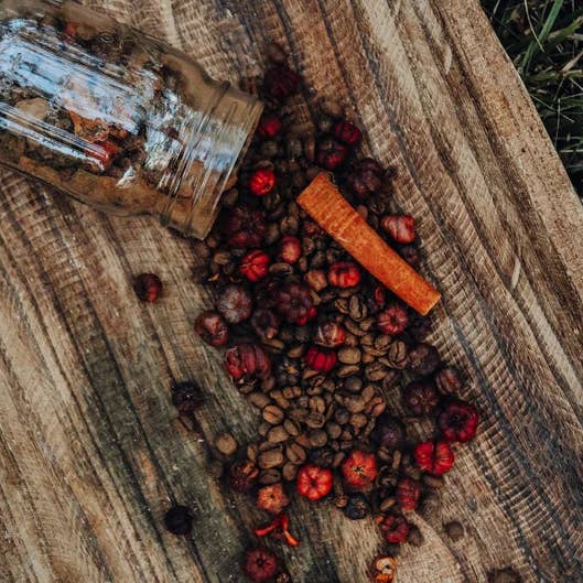 The Coppered Fern - Wholesale Potpourri - Pumpkin Spice Latte Simmer Potpourri