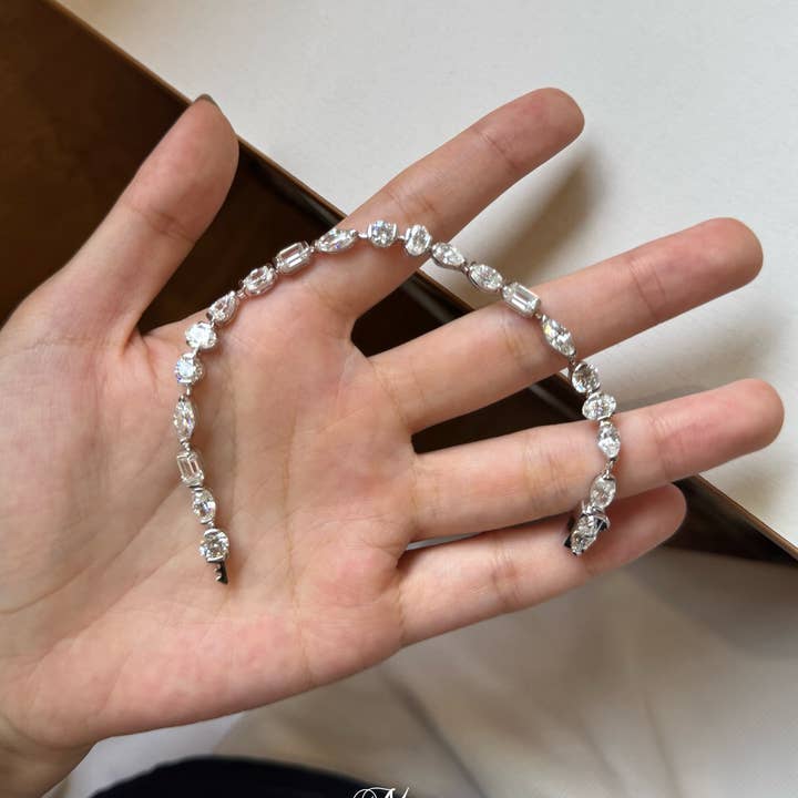 MINICYBER STUDIO - Wholesale Tennis Bracelet - Asymmetric Full Diamond Tennis Bracelet4