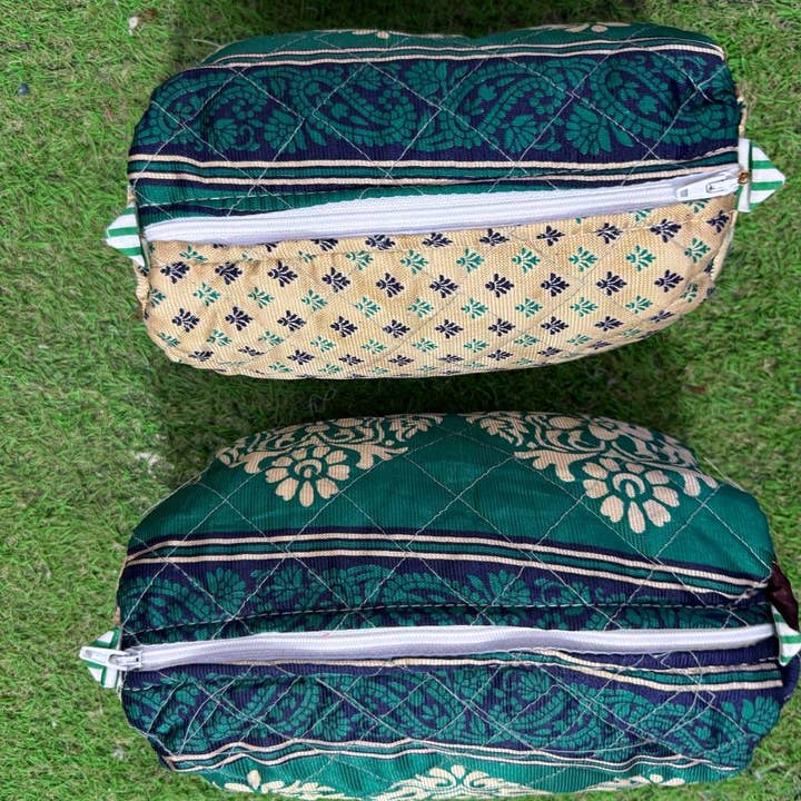 GYPSY STUDIO ā wholesale Make-up/cosmetic bag ā Silk Quilted 3 pcs Cosmetic Bag Set Woman's Travel Handbags2