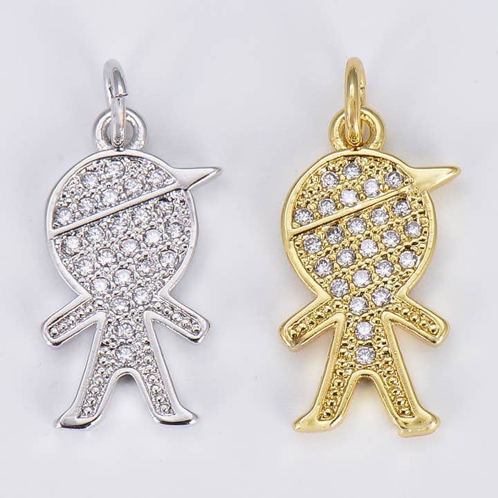 Ciondolo in oro con ciondolo a forma di ragazzino in zirconia cubica micropavé, CP389 per la vendita all'ingrosso da parte di Beads Creation