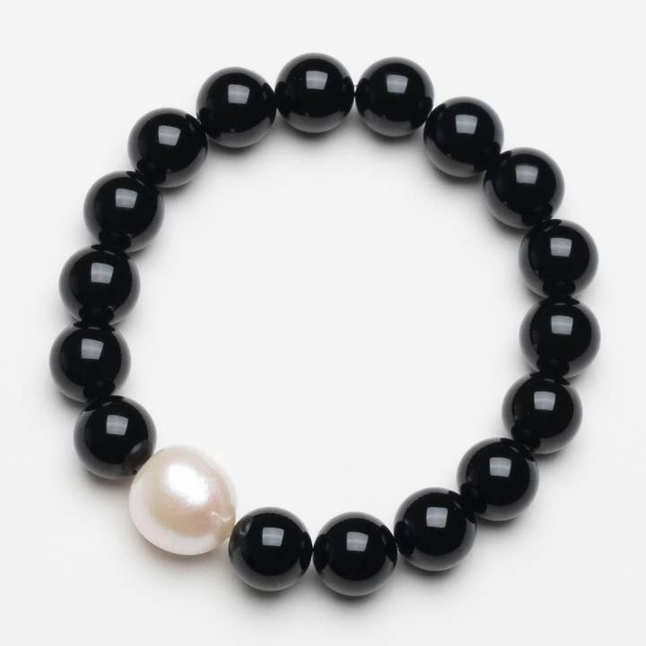 Black Agate Gemstone Bracelet with Semi-Round White Pearl for wholesale by Naturagems