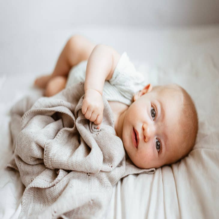 Manta para Bebé (Gasa de algodón, Serigrafiada a mano) – Alba