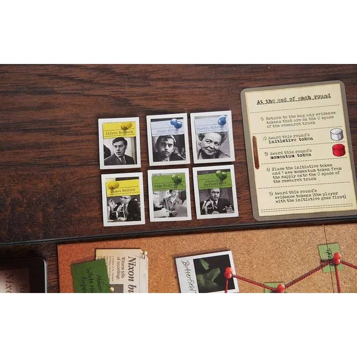 Capstone Games - Wholesale Board Game - Watergate5