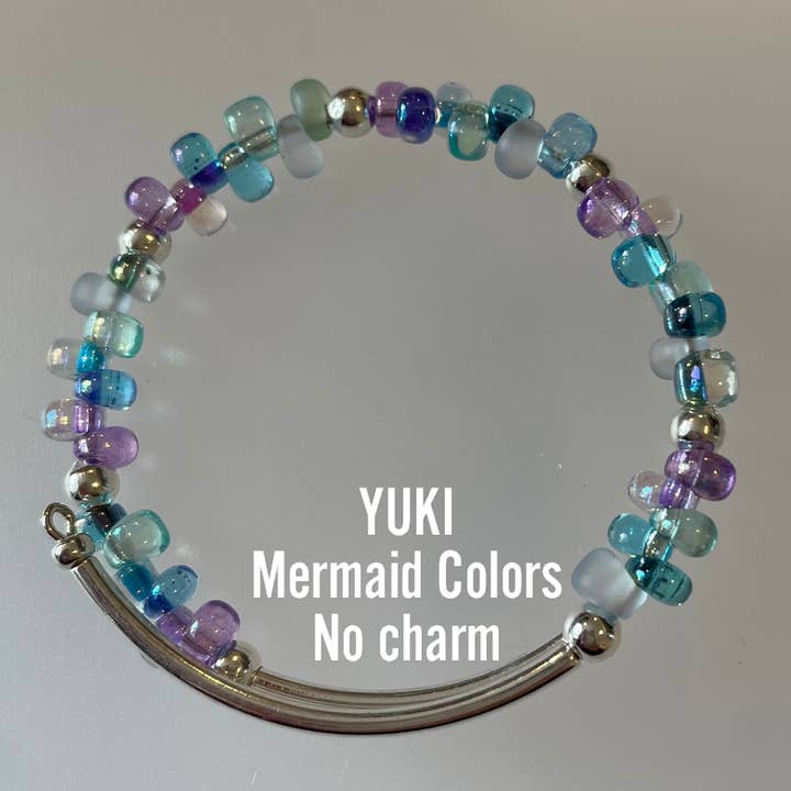 Yuki - Charme aux couleurs de sirène pour la vente par Chappy Girls