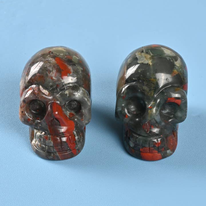 Figurine en cristal en pierre de sang africaine naturelle de 1,5 « 2" pour la vente par ilovebeadsusa