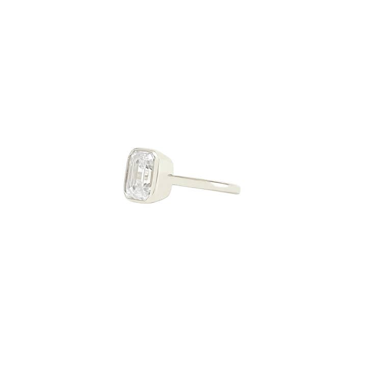 El&Elle - Wholesale Single Stone/Solitaire Ring - Bubble Emerald Cut Ring6
