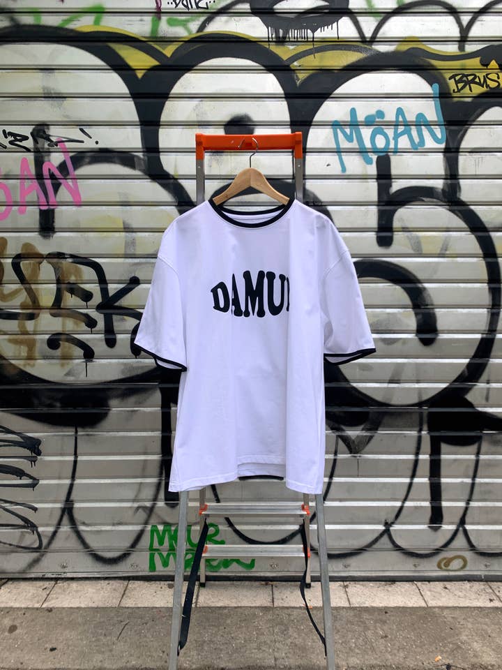 #DAMUR - Wholesale Screen Printed T-Shirt - Unisex - Seasonal_DAMUR Lettering_T-shirt_White (Black Piping)0