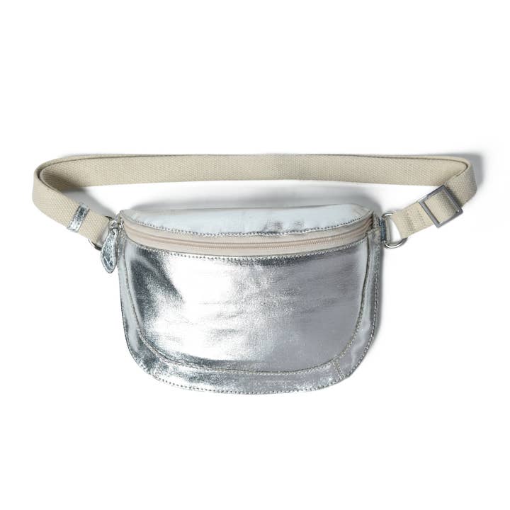 LAINE Crossbody-väska i silverfoliecanvas för wholesale av bell&fox