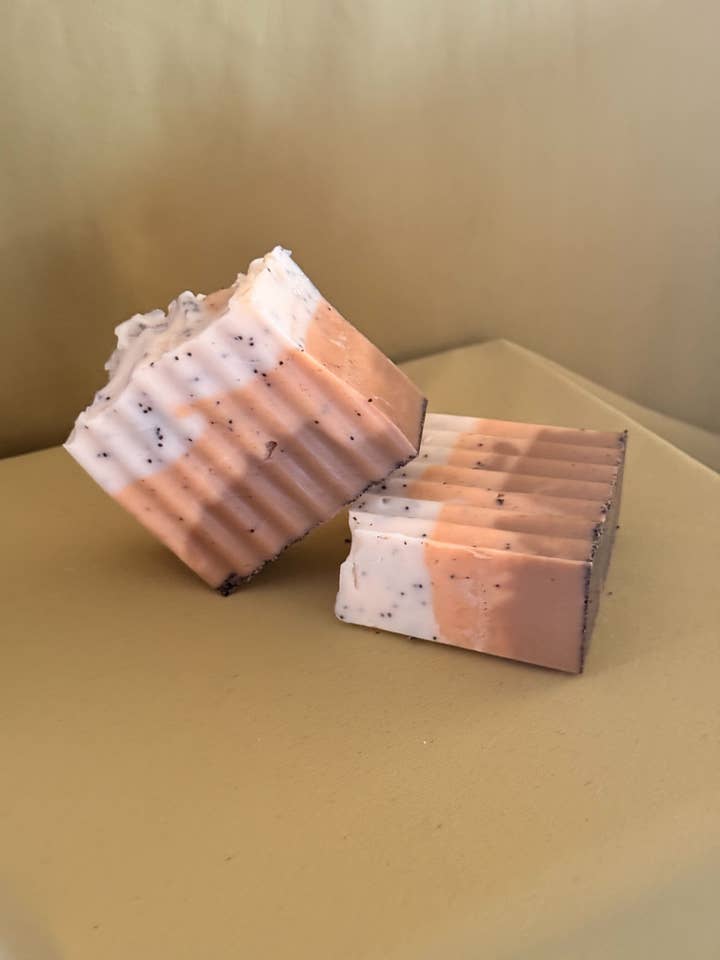 Dufter som F*ck Musk Sæbe for engroshandel hos Kennidi Co.