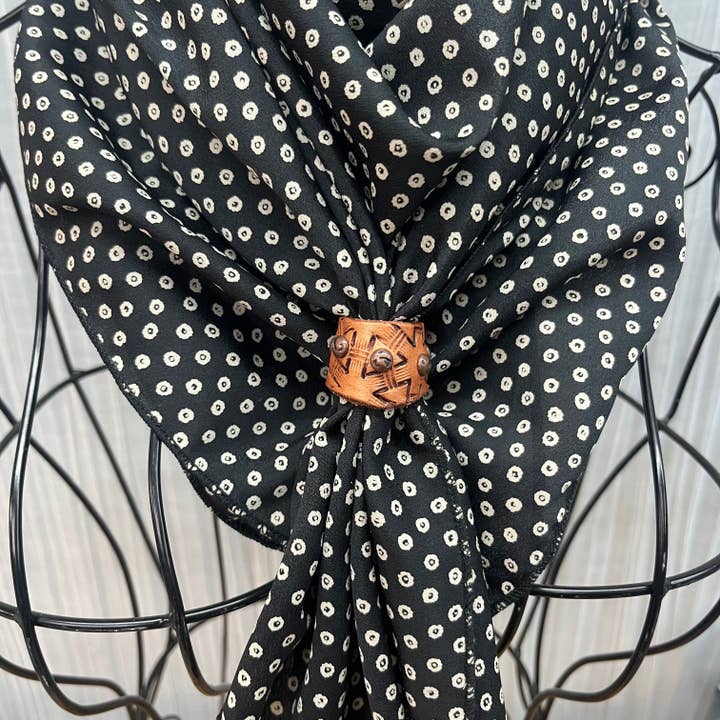 Latão Gemas Couro Slide por atacado de MT Wild Rags