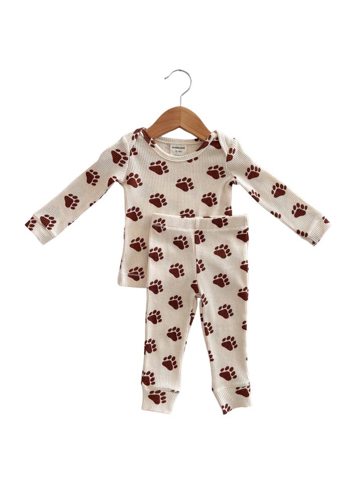 SpearmintLOVE - Wholesale Top & Pant Set - Baby - Organic Waffle 2-Piece Set, Bear Paw