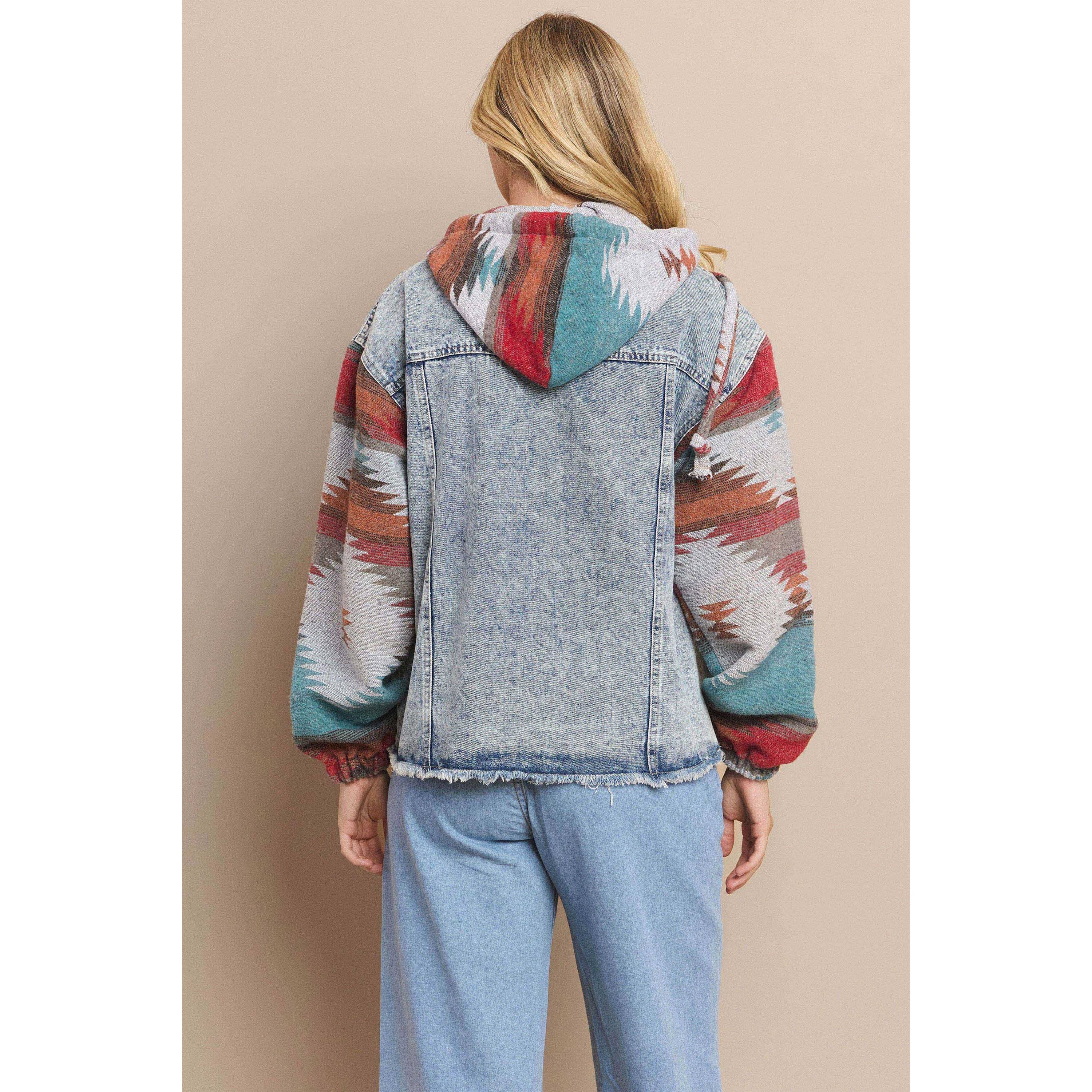 Mapcie – wholesale Shirt Jacket/Shacket - Women’s – WASHED AZTEC DENIM SHACKET WITH POCKET16