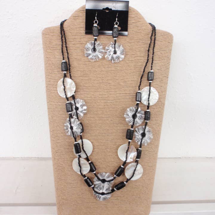 International Duru's - Wholesale Jewelry Stand & Display - NAT PAPER TWINE SMALL MANNEQUIN NECKLACE STAND L SHAPE M-71