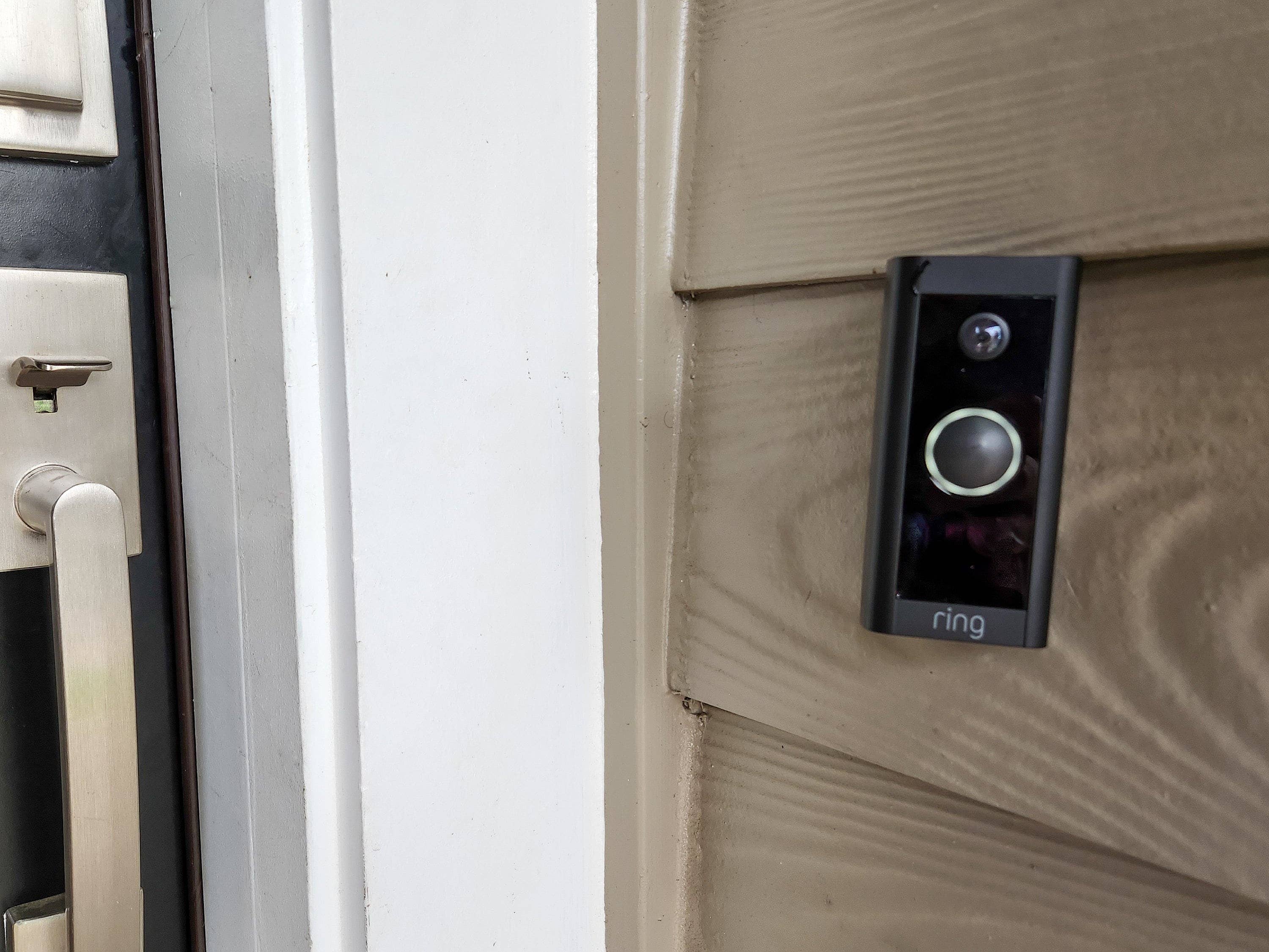 Clever Contraptions - Vente Affichette de porte - Support d'angle pour sonnette Ring Wired 2021 | Pour la Ring Doorbell 2021 Wired1