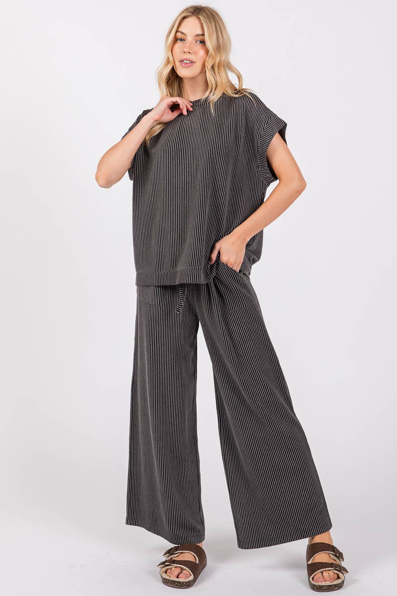 Sewn and Seen - Wholesale Mommy & Me Outfit Sets - Maternity - Striped Rib Knit Lounge Set8