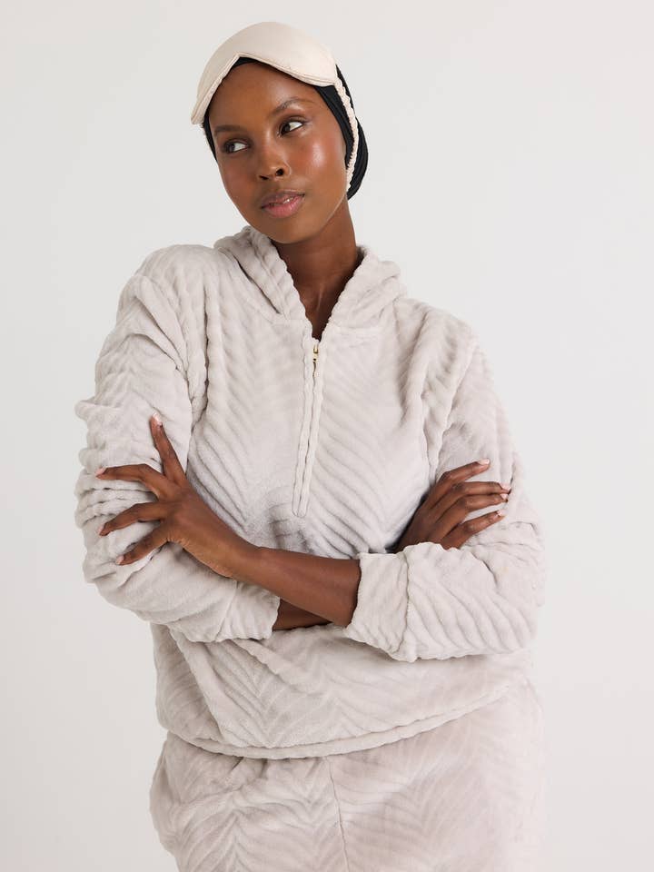 Cosy Chevron Set in Almond for wholesale on Faire5