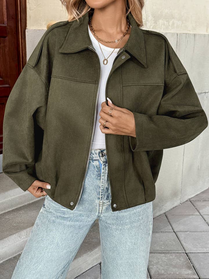 Veste à col zippé avec détail de boutons-pression pour la vente par Anna Kaci Wholesale