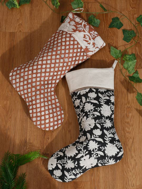 Eyda Homes – Großhandel Weihnachtsstrumpf – Handgefertigter Weihnachtsstrumpf mit Blumenblockdruck Geschenk6