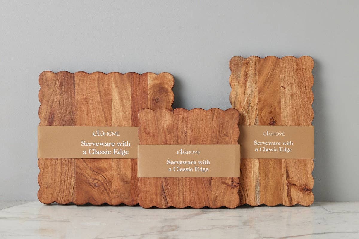 etúHOME - Wholesale Cutting Board - Scalloped Cutting Board, Large Square7