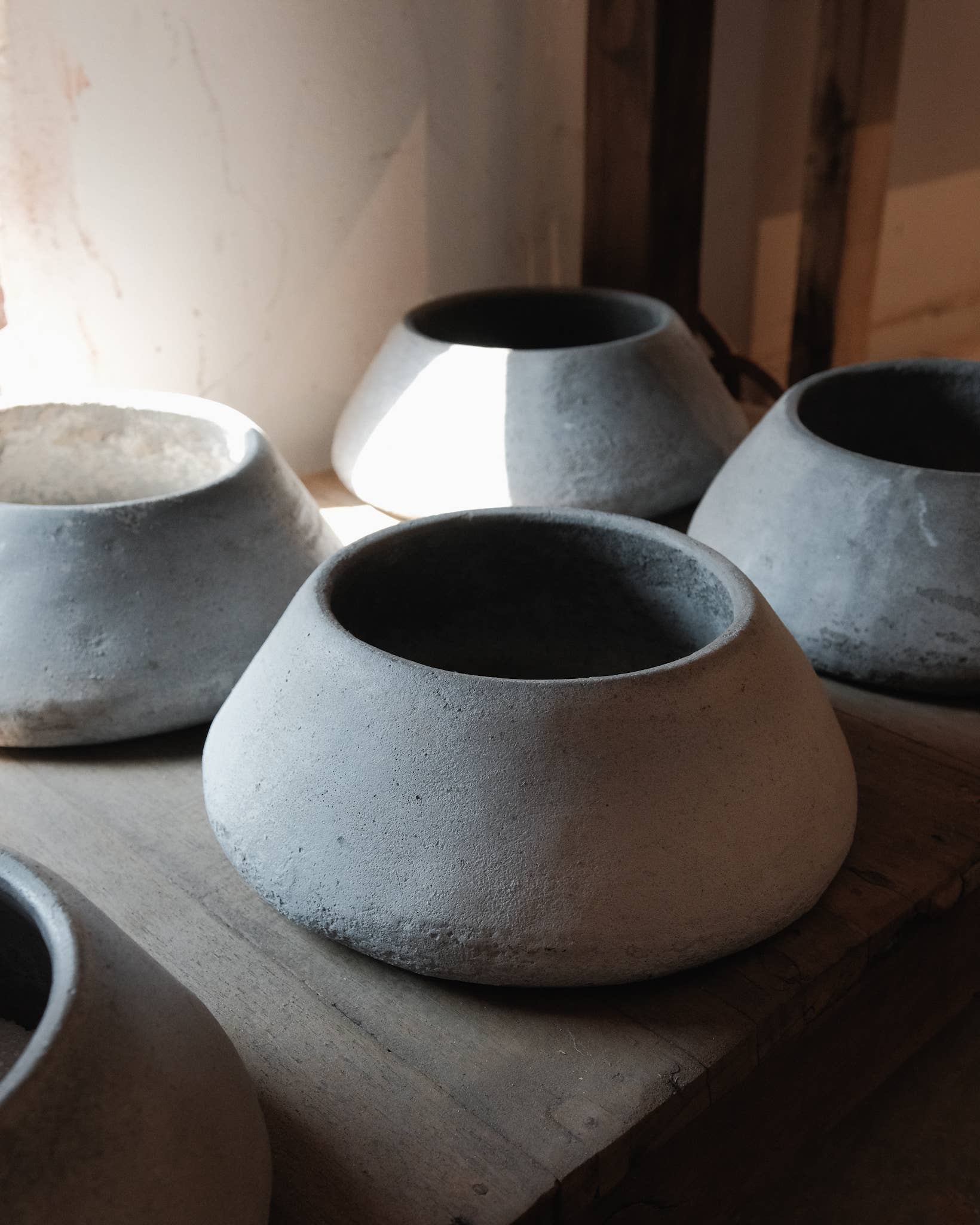 Golden Oldies Antiques - Wholesale Plant Pot - Minimalist Low Profile Bowl/Planter3