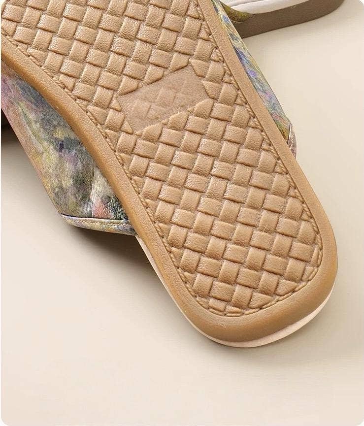 Lian Collection – wholesale Slippers – Women's – Silk Winter Slippers – Faux Fur‑Lined Silk Mules, Impressionist Art Print, Indoor Gift Slippers5