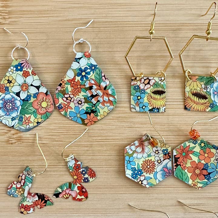 TTE Designs - Wholesale Dangle Earrings - Flower Power Vintage Tin Earring Collection
