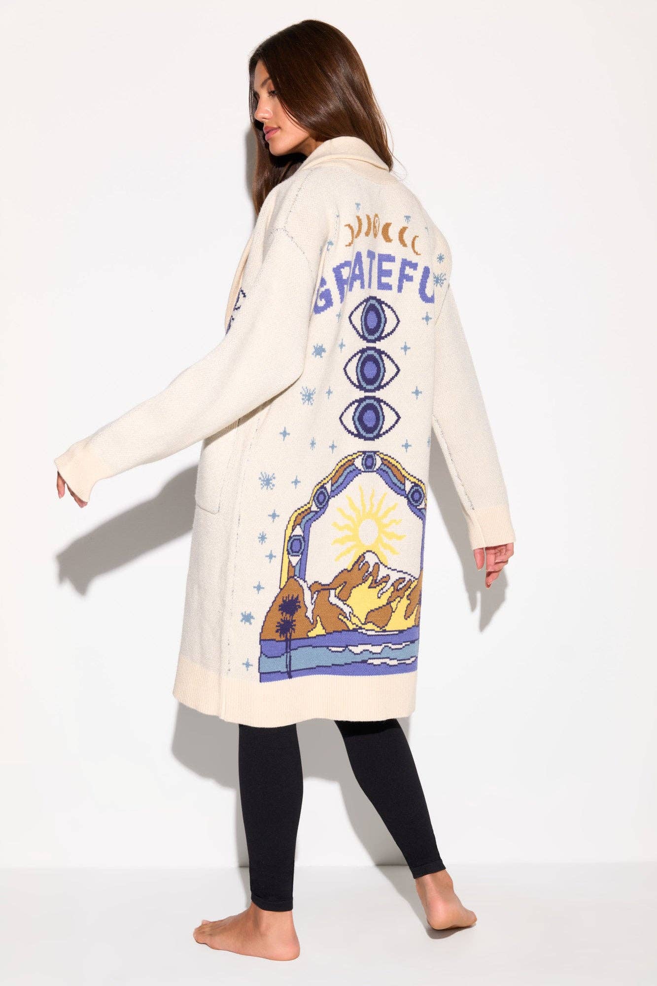 WINTERLICH WEISS Dankbarer Himmel Estelle Cardigan für den Großhandel auf Faire1