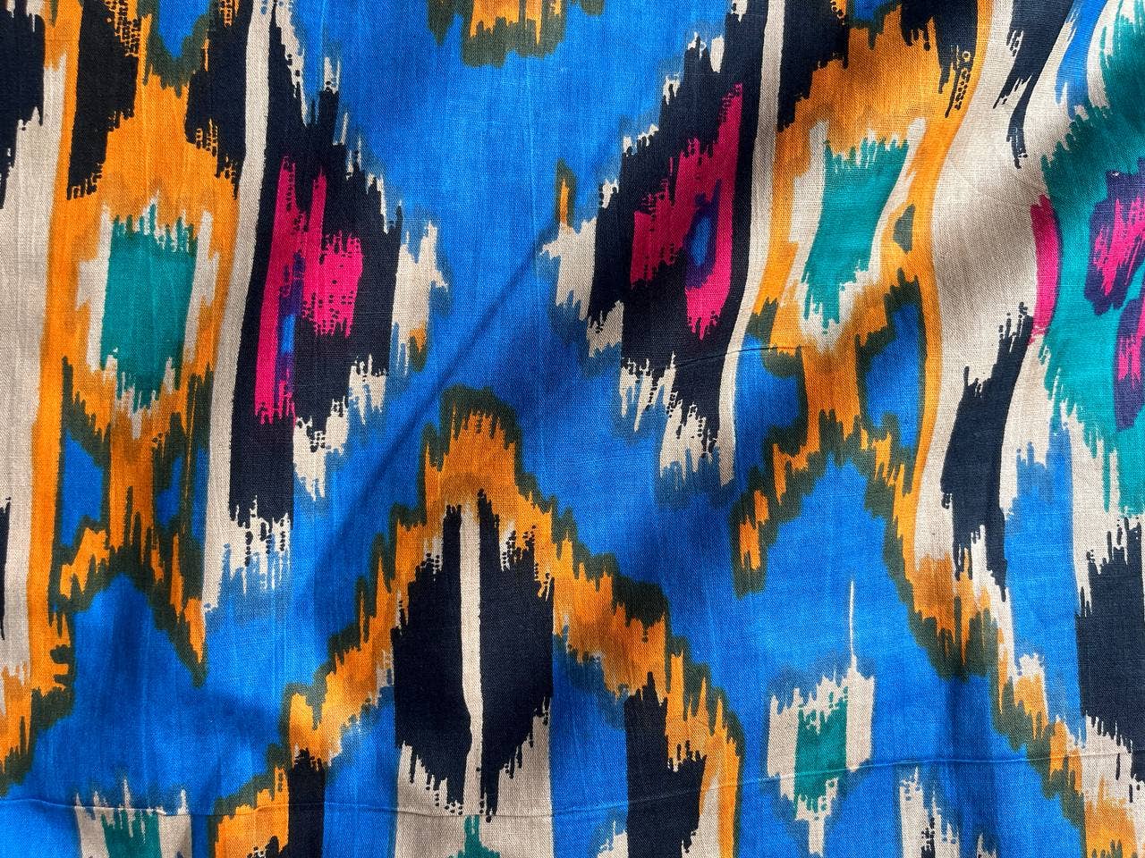 GYPSY STUDIO - Wholesale Fabric Paint - Multicolor Design Cotton Handmade Fabric Ikat Printed Fabric1