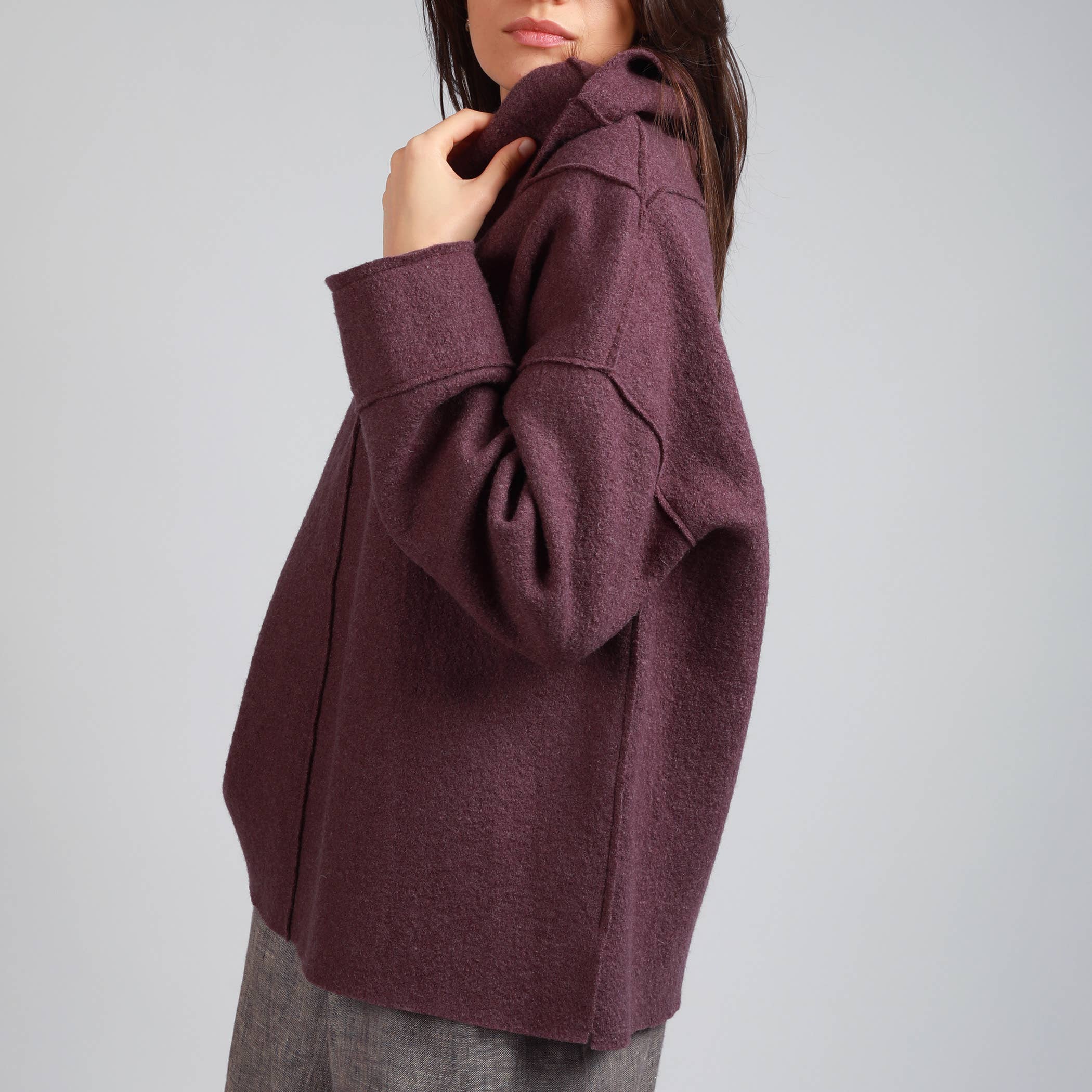 Knotium - Wholesale Tunic Sweater - Women's - JAMIE Loose Boiled Wool Sweater with High Split Turtleneck3