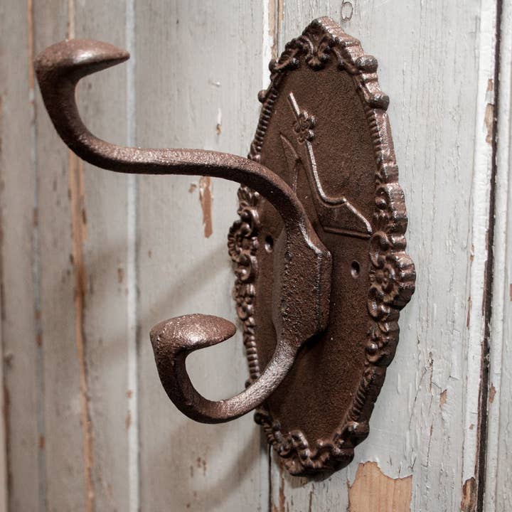 Kleiderhaken. Groß. Gusseisen. Antikbraun. Stiletto für den Großhandel von Antikas