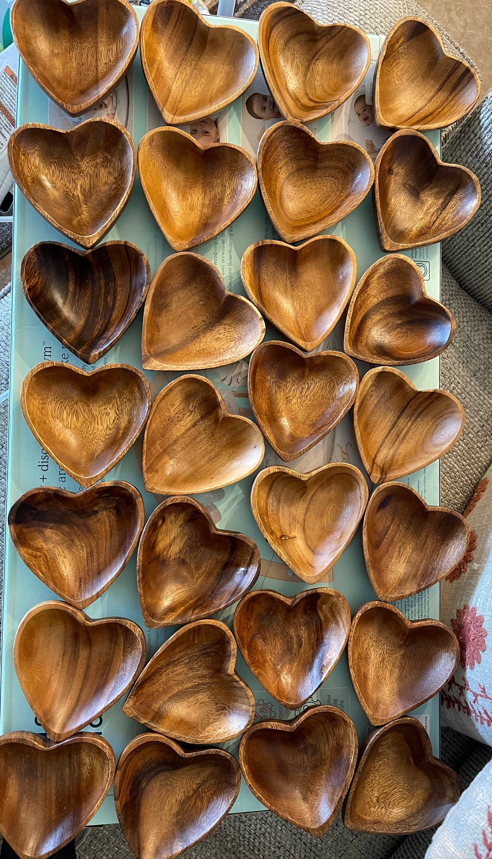 Woodware&Co - Wholesale Decorative Plate/Dish/Bowl - WHOLESALE Wooden Heart Bowls2