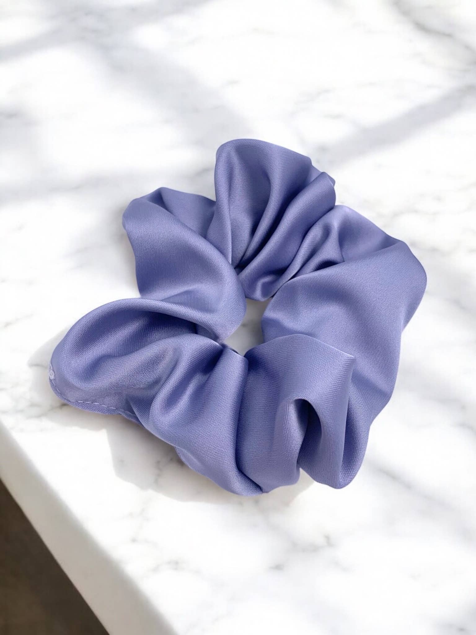 BYREN | ÉLINE L'ATELIER – wholesale Set med håraccessoarer – Dam – FQ30 elastisk scrunchie3
