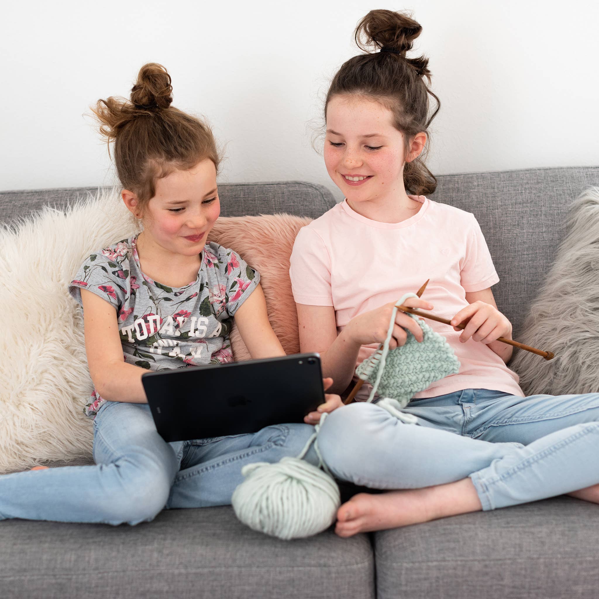 Stitch & Story – Artigos de tricô/crochê por atacado – Knitters of Tomorrow - Kit de tricô infantil7