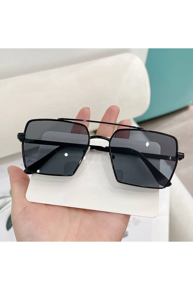 ACCITY - Wholesale Sunglasses - Women's - FLAT TOP FRAME SQUARE SUNGLASSES_CWASG010019