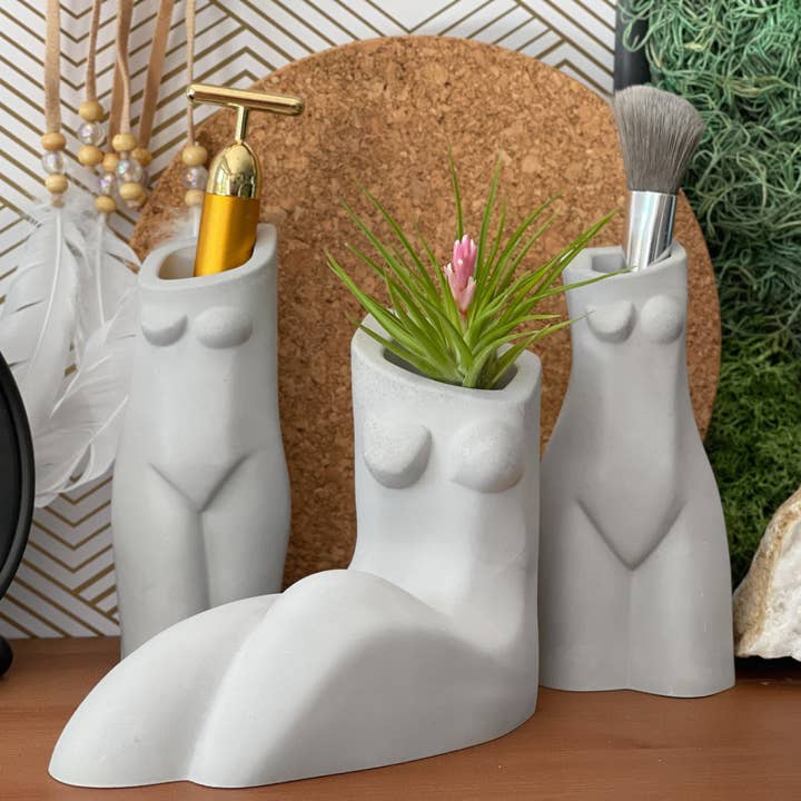 Planters Made in the USA - Wholesale Vase - Woman Body Vase, AIR PLANT HOLDER, Nude Female Bud Vessel6