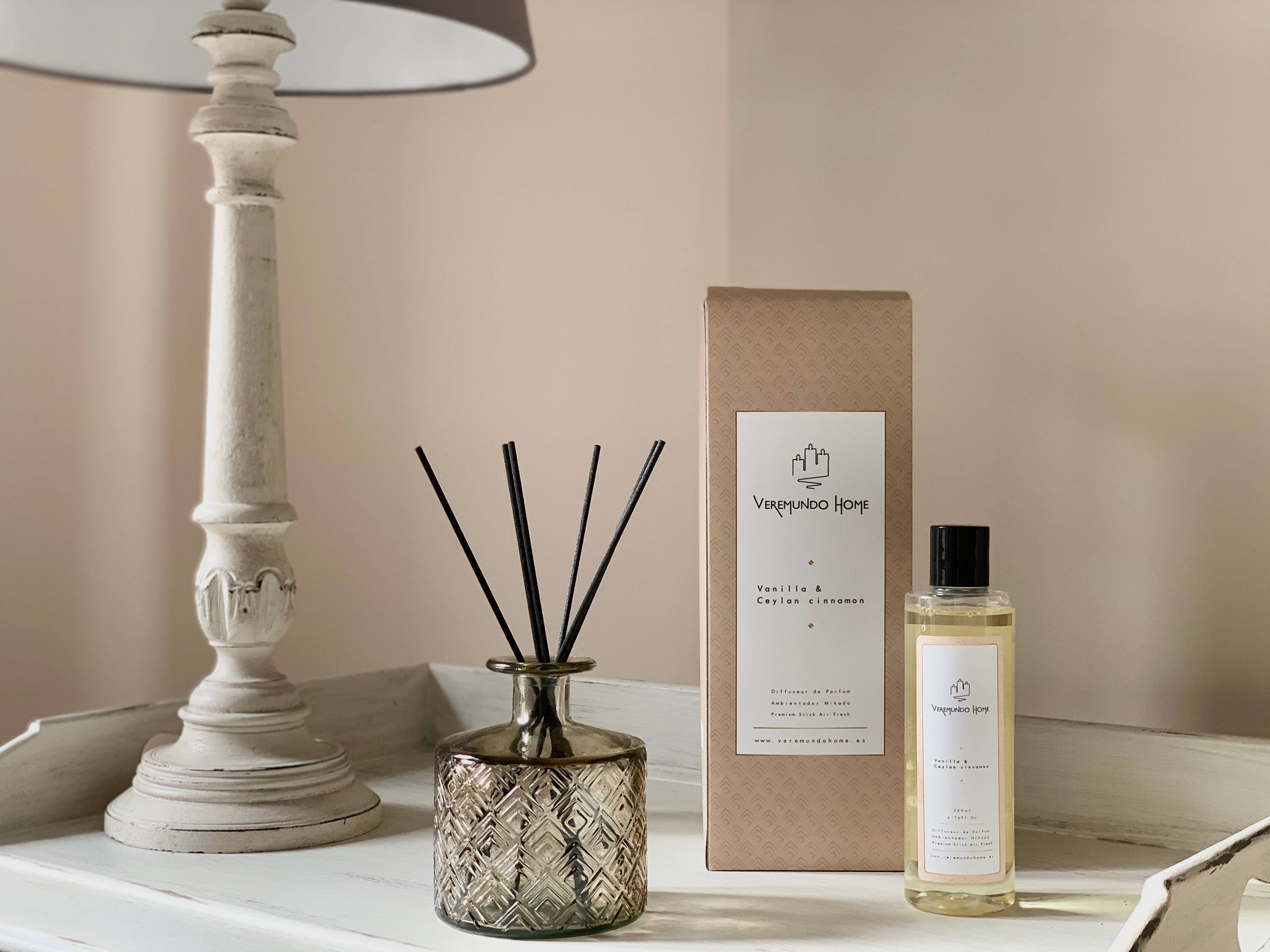 Veremundo Home - Wholesale Reed Diffuser - Organic Aromatic Diffuser - Cinnamon & Vanilla0