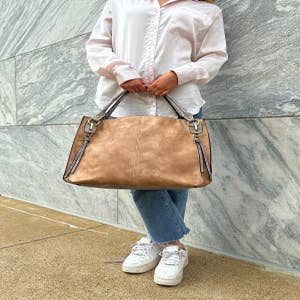 Wholesale Women's Medium All Seasons Nylon Vintage Style Square Bag