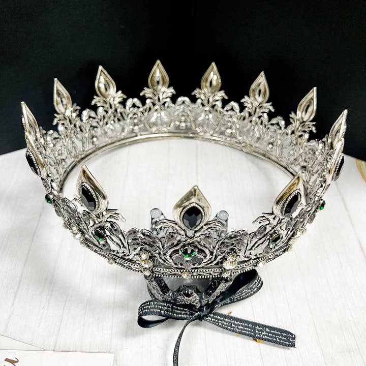 Happy Dream Gifts - Wholesale Party Hat/Crown - Vintage King Crown, Black Crystal Crown, Silver Knight Crown