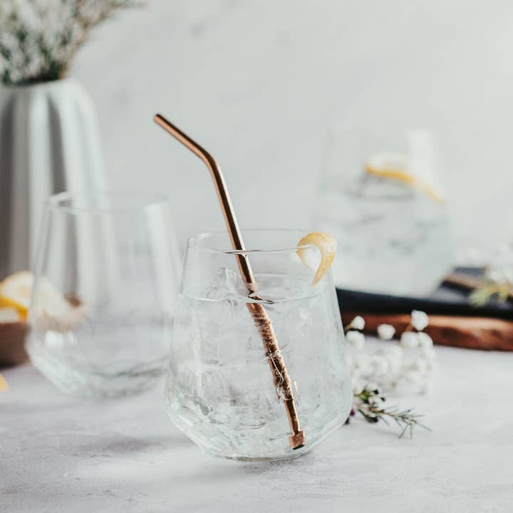 Libbey - Wholesale Wine Glass - Libbey Hammered Base, 17.75 oz, Set of 83