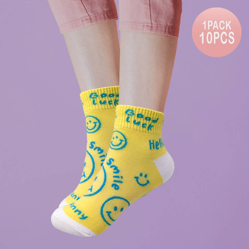 Sensibling Corp. - Wholesale Socks - Women's - 10Pairs - Smile Hello Good Luck Message Patterned Socks
6