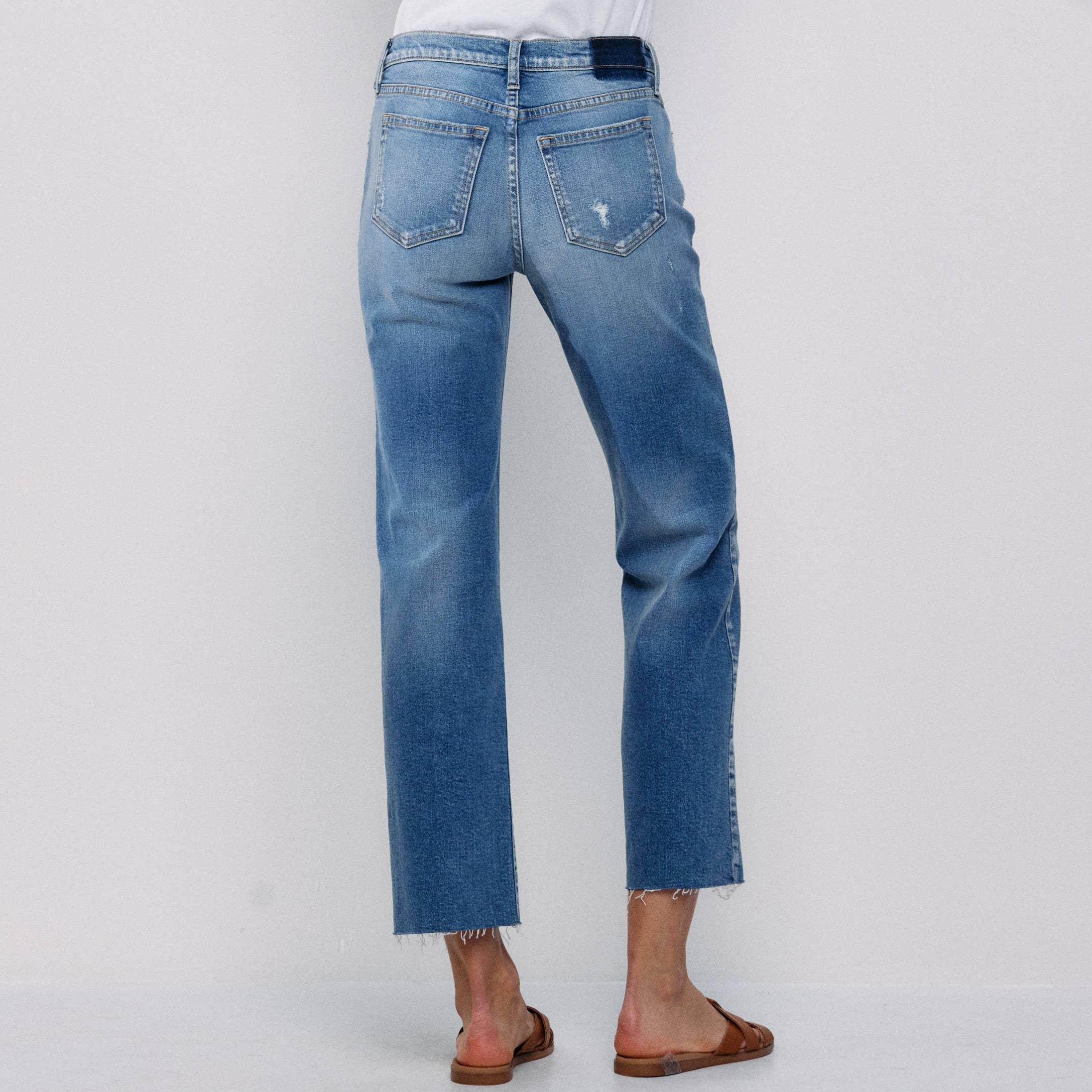 Someday – wholesale Jeans – Women’s – MID RISE DISTRESSED RAW HEM STRAIGHT JEANS, SI1990-SP1