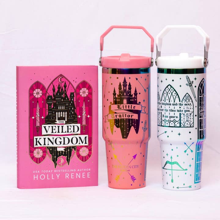 Officiellt licensierade graverade koppar på 30 oz från Veiled Kingdom för wholesale av Dogwood + Daisy Studio