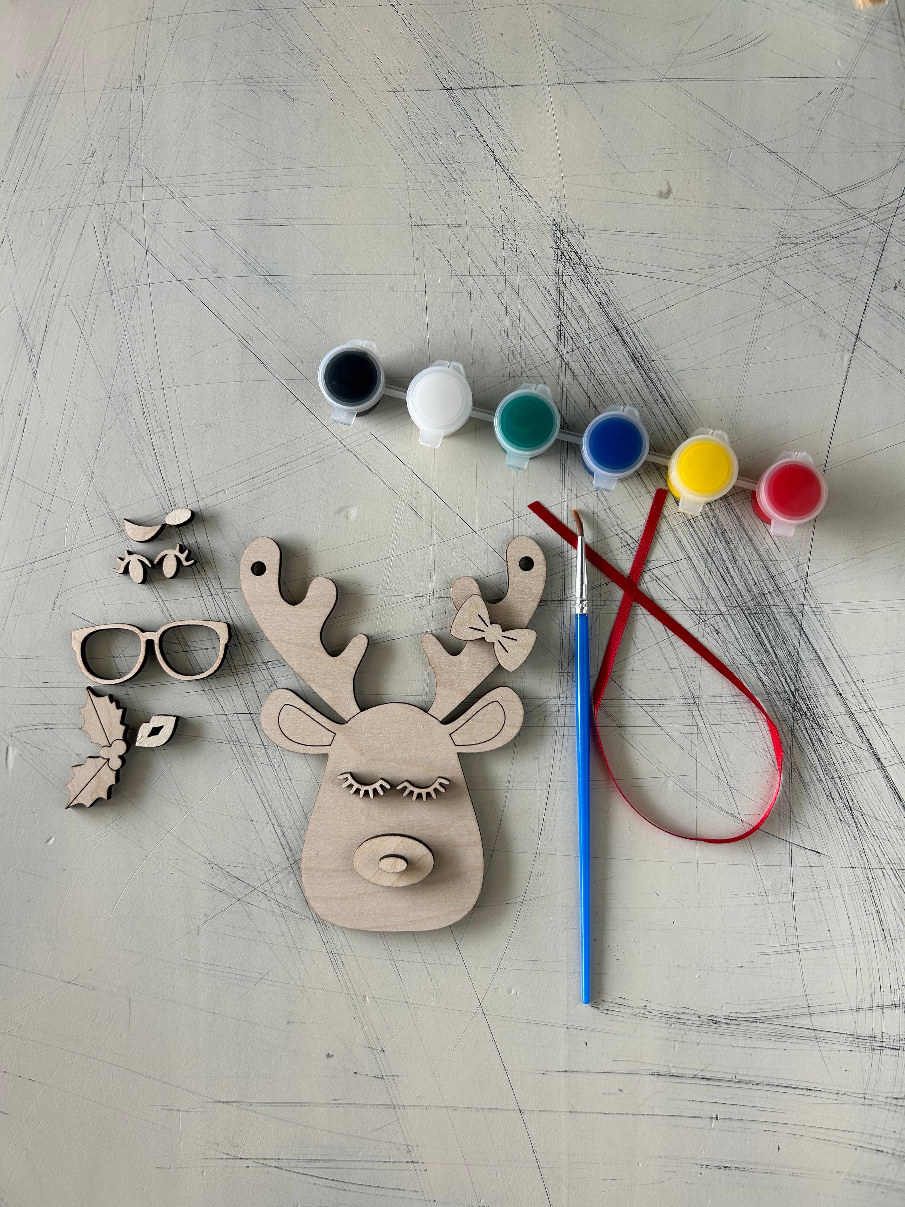 Novotny Designs – Kit de artesanato DIY por atacado – Construa o Seu Próprio Kit de Pintura de Ornamento de Rena3