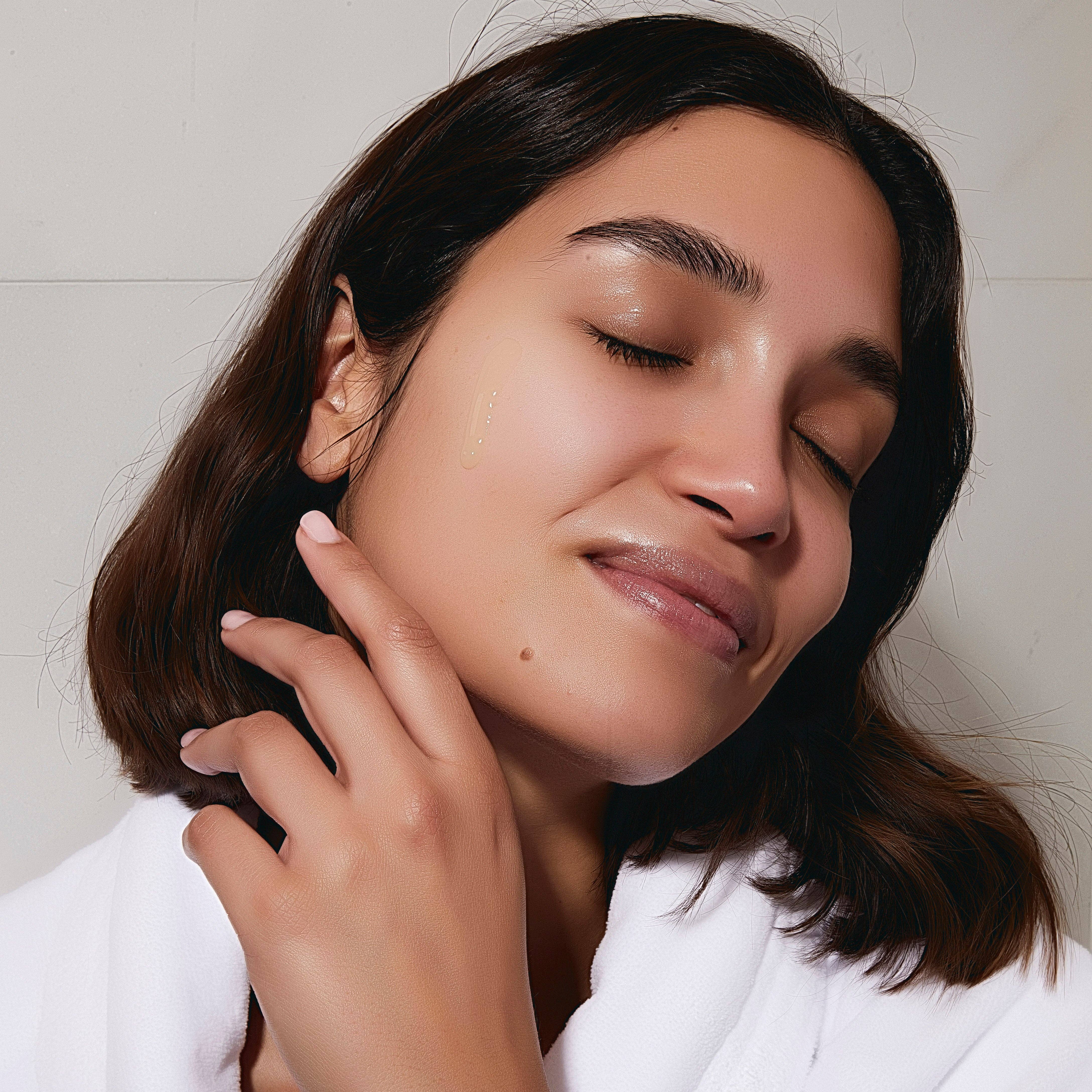 Kleem Organics - Wholesale Facial Care Set/Kit - RADIANCE RENEWAL RITUAL4