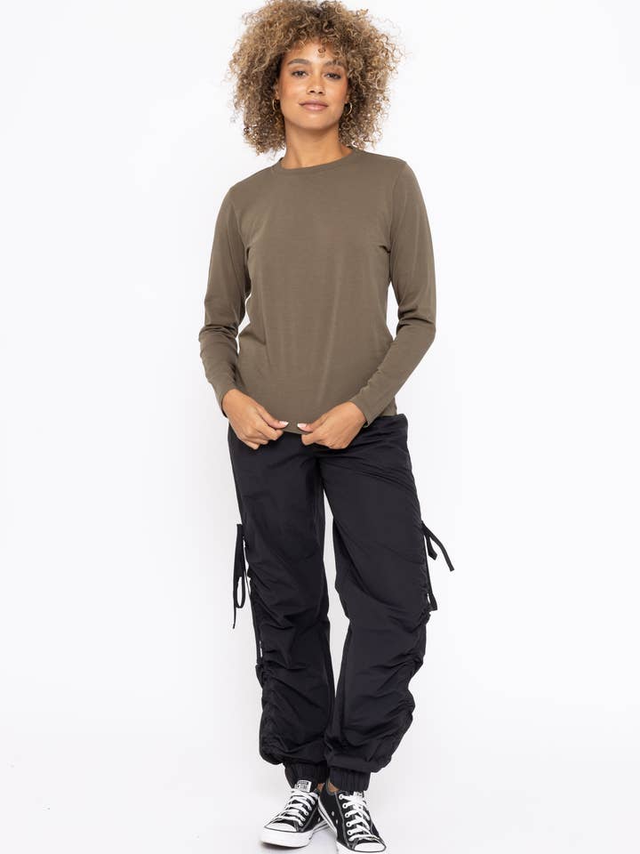 Mono B - Wholesale T-shirt (Zonder tekening) - Dames - Pima Bliss Boyfriend met lange mouwen19