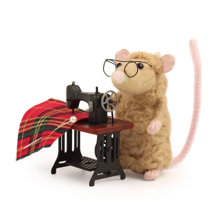 The Makerss - Wholesale Craft Sewing Kit - Sewing Mouse Small Needle Felt Kit1