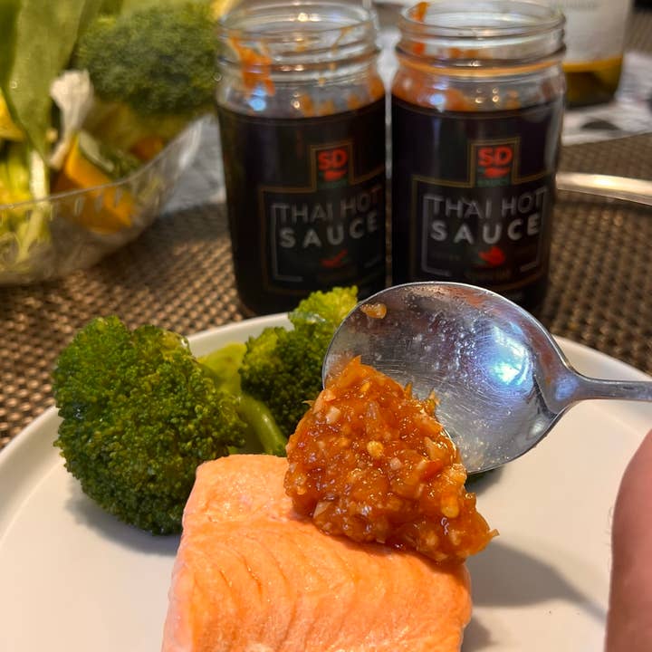 SDSAUCE, LLC - Wholesale Hot Sauce - Thai Hot Sauce (Special Spread Extra Spicy)