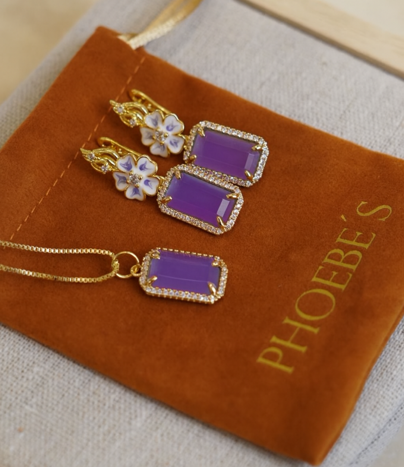 PHOEBE´S - Wholesale Jewelry Set - Conjunto de joyas de piedra natural con flor esmaltada pintada a mano0